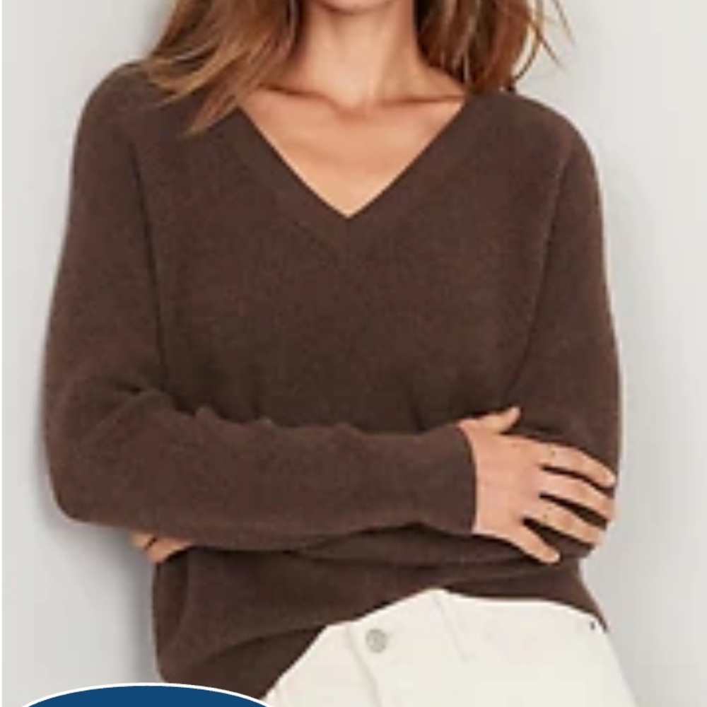 V-Neck Mélange Rib-Knit Sweater for Women, size medium